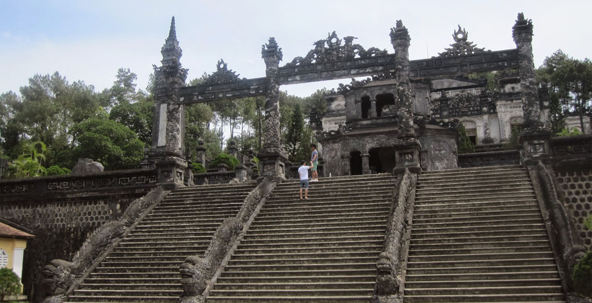 Authentic Vietnam And Cambodia